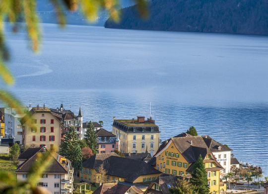 Beschäftigung in der Schweiz: Anforderungen und Perspektiven für Ausländerinnen und Ausländer