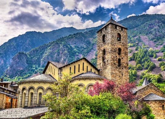 Les privilèges d'étudier en Andorre : tout sur le système scolaire et universitaire